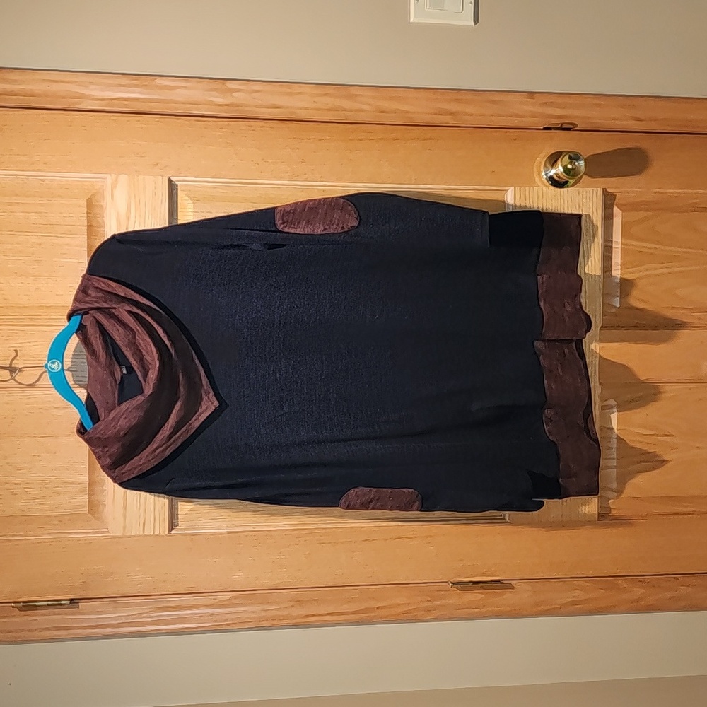 Cowl neck oversize sweater